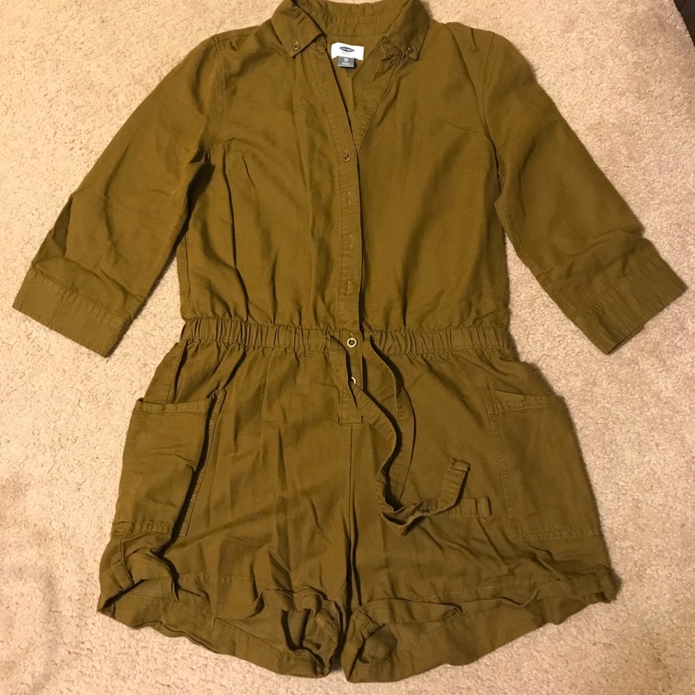 Old Navy green romper